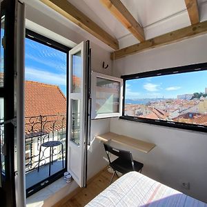 Dormitory Room Mixed